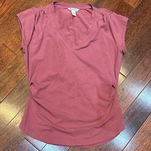 Athleta Dusty Rose Short Sleeve Top. Medium.